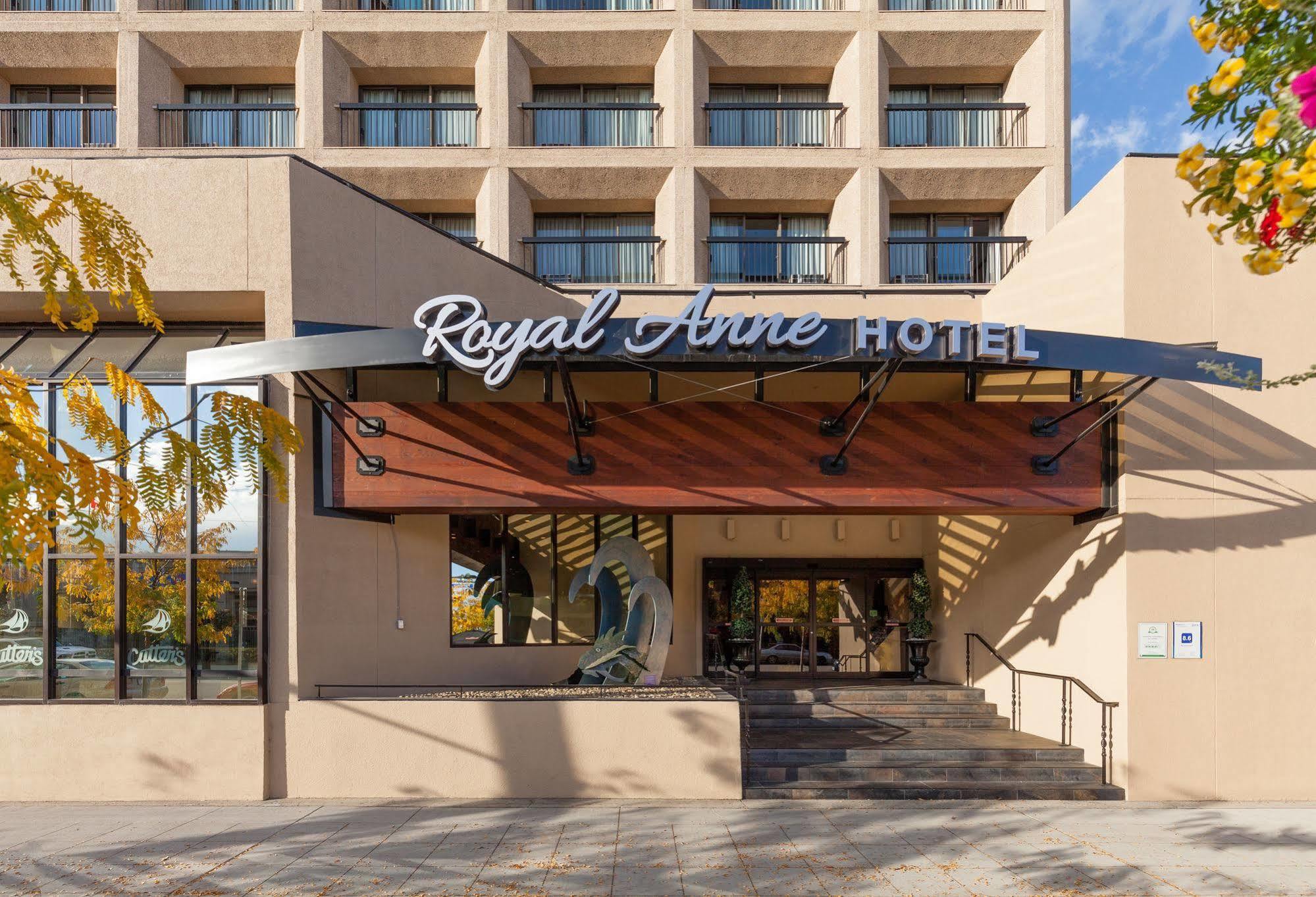 Royal Anne Hotel Kelowna Eksteriør billede